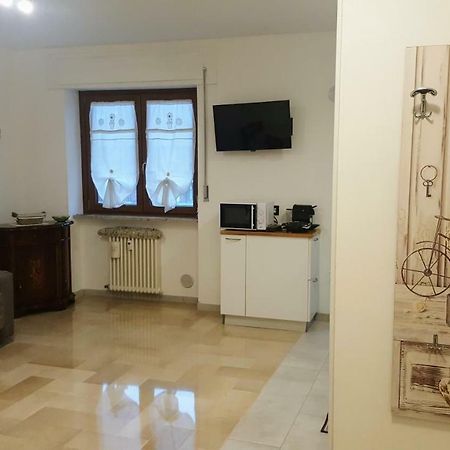 Casa Della Nonna Per Voi Parcheggio Gratuito Condizionatore Portatile Cir 0052 Aosta Ngoại thất bức ảnh